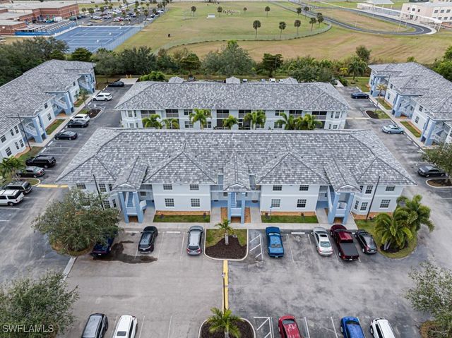 8416 Bernwood Cove LOOP 1602, Fort Myers, FL 33966