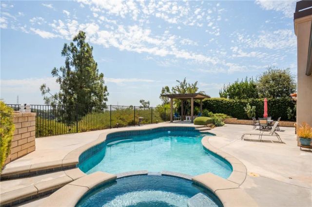2528 Sloan, La Verne, CA 91750
