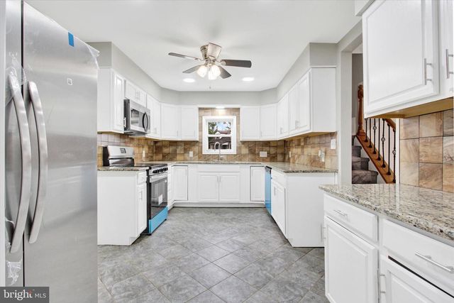 27 MAPLE ST, Gettysburg, PA 17325