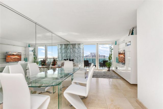 100 Bayview Dr 907, Sunny Isles Beach, FL 33160