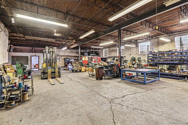 20210 Sherwood Street, Detroit, MI 48234