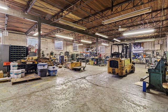 20210 Sherwood Street, Detroit, MI 48234