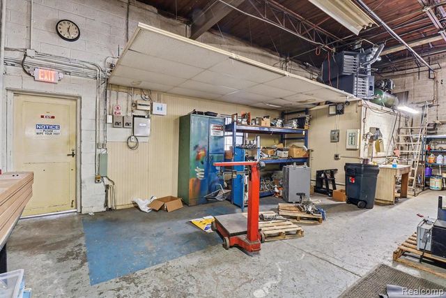 20210 Sherwood Street, Detroit, MI 48234