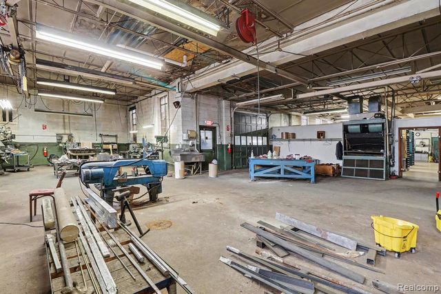 20210 Sherwood Street, Detroit, MI 48234