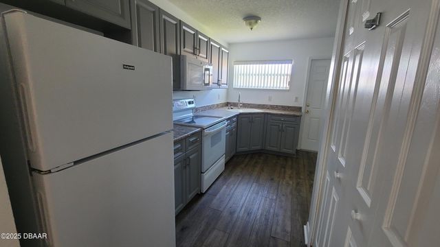 249 College Park Drive, Daytona Beach, FL 32114
