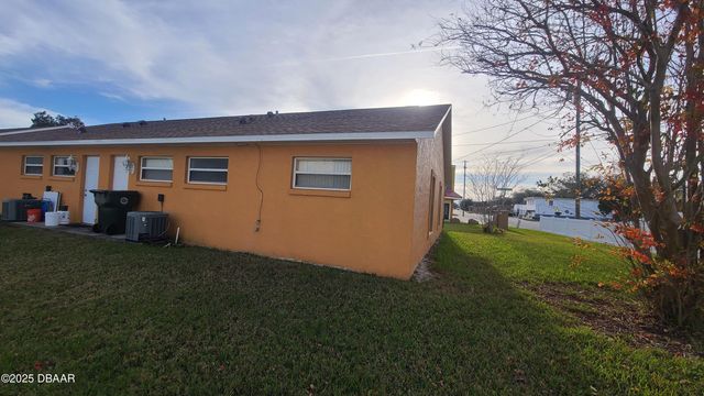 249 College Park Drive, Daytona Beach, FL 32114
