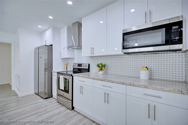 100 Honeysuckle Lane, Lake Placid, FL 33852