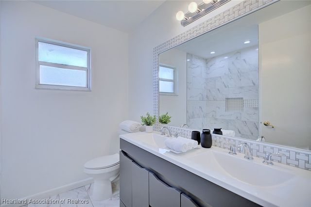 100 Honeysuckle Lane, Lake Placid, FL 33852