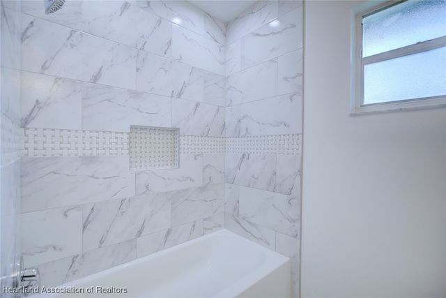 100 Honeysuckle Lane, Lake Placid, FL 33852