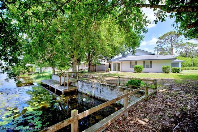 100 Honeysuckle Lane, Lake Placid, FL 33852