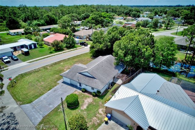 100 Honeysuckle Lane, Lake Placid, FL 33852