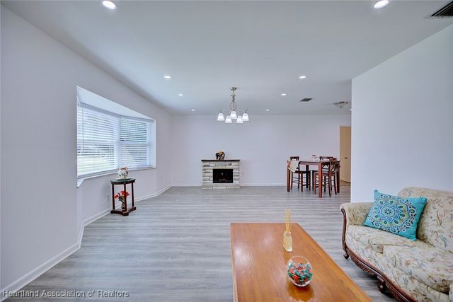 100 Honeysuckle Lane, Lake Placid, FL 33852