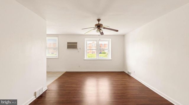 2224 GLENVIEW ST, Philadelphia, PA 19149