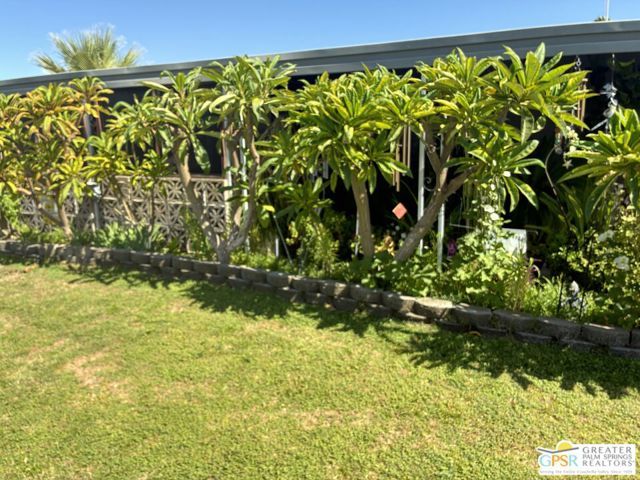 145 Calle Arriba, Palm Springs, CA 92264