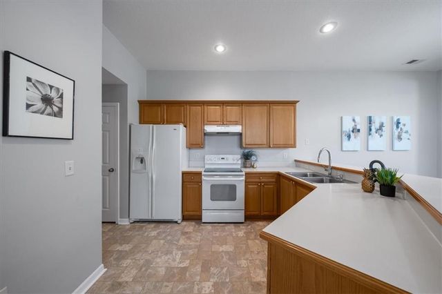 18630 W 158th Place 4801, Olathe, KS 66062
