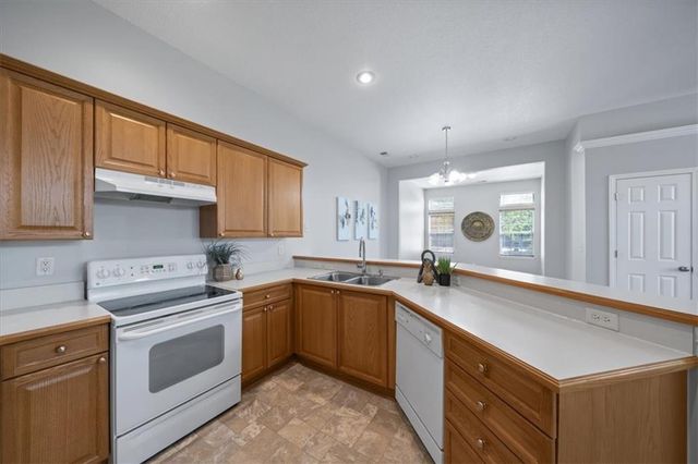 18630 W 158th Place 4801, Olathe, KS 66062