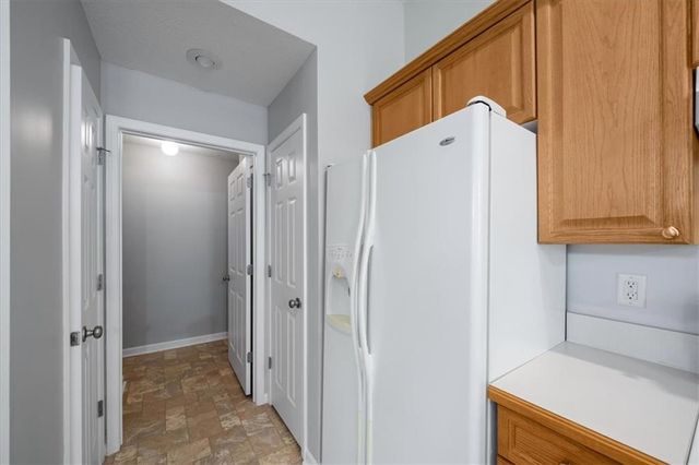 18630 W 158th Place 4801, Olathe, KS 66062