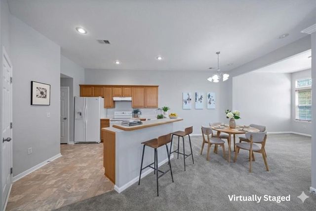 18630 W 158th Place 4801, Olathe, KS 66062