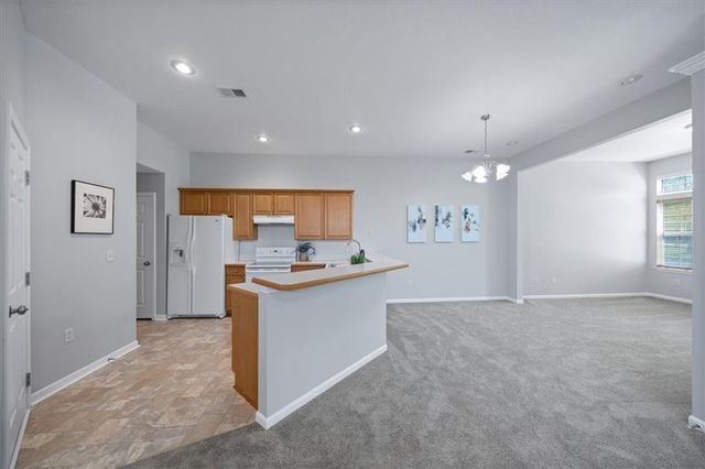 18630 W 158th Place 4801, Olathe, KS 66062