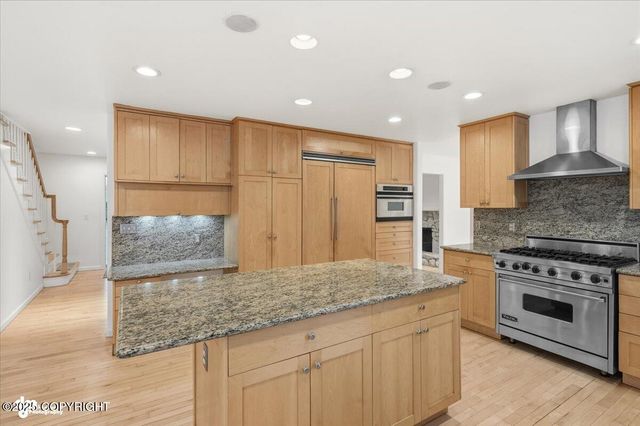 3327 Wentworth Street, Anchorage, AK 99508