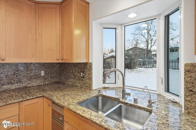 3327 Wentworth Street, Anchorage, AK 99508