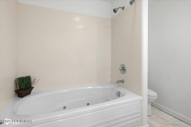 3327 Wentworth Street, Anchorage, AK 99508