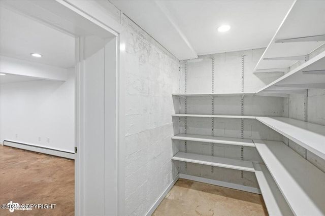 3327 Wentworth Street, Anchorage, AK 99508