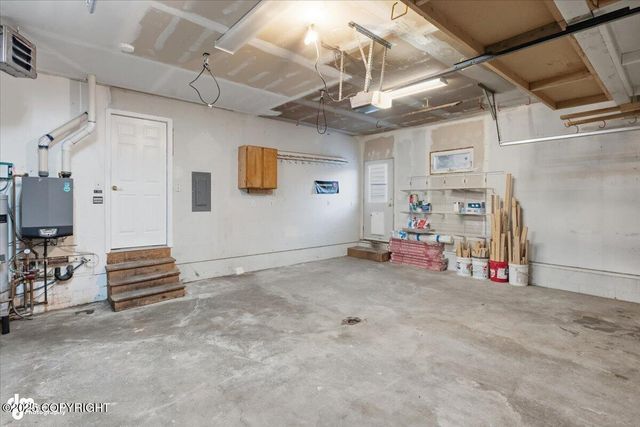 3327 Wentworth Street, Anchorage, AK 99508