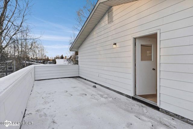 3327 Wentworth Street, Anchorage, AK 99508