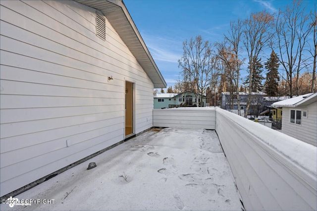 3327 Wentworth Street, Anchorage, AK 99508