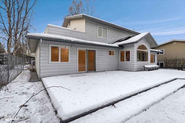 3327 Wentworth Street, Anchorage, AK 99508