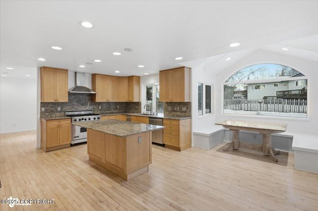 3327 Wentworth Street, Anchorage, AK 99508