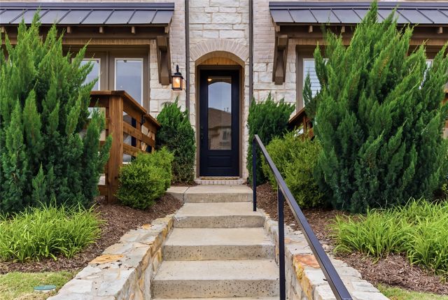372 Somerville Drive, Mckinney, TX 75071