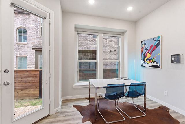 372 Somerville Drive, Mckinney, TX 75071