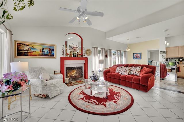 2808 Tumble Creek Court, Las Vegas, NV 89134