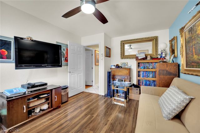 2808 Tumble Creek Court, Las Vegas, NV 89134