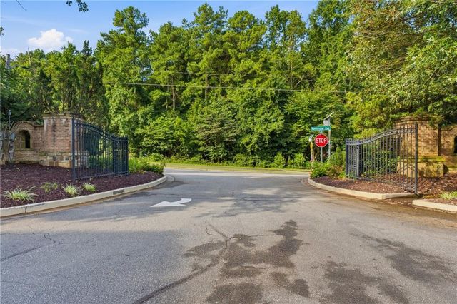 632 Parkside Village Way NW, Marietta, GA 30060