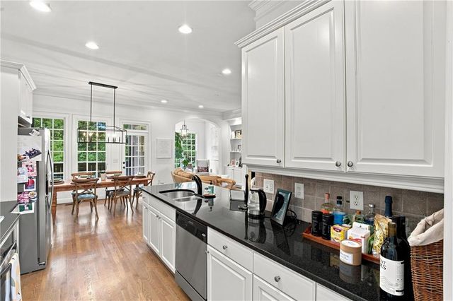 632 Parkside Village Way NW, Marietta, GA 30060