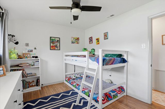 877 E PHILIP DR, Phoenixville, PA 19460