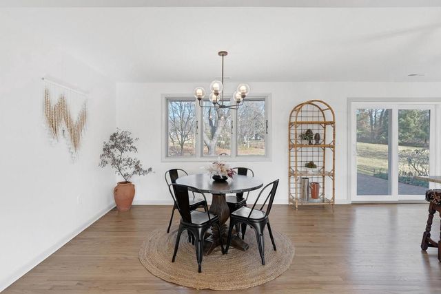 877 E PHILIP DR, Phoenixville, PA 19460