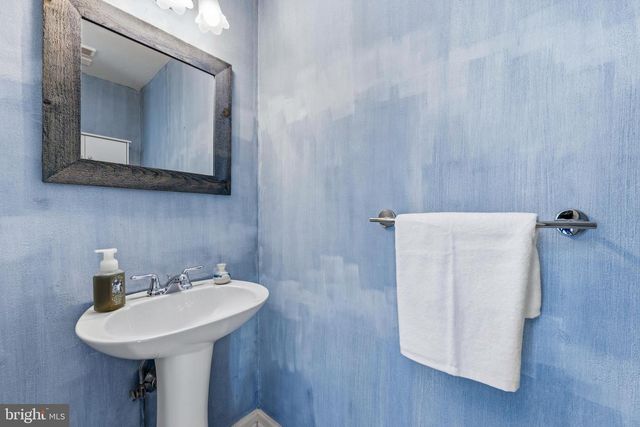 5326 KING ARTHUR CIRCLE, Rosedale, MD 21237