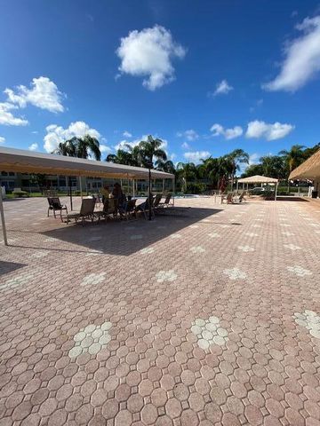 5 Abbey Lane 104, Delray Beach, FL 33446