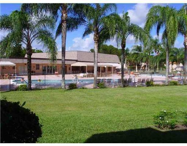 5 Abbey Lane 104, Delray Beach, FL 33446