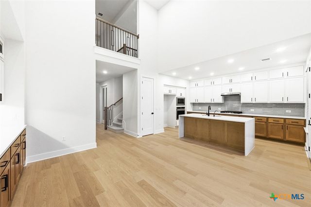 8700 Peristyle Drive, Austin, TX 78744