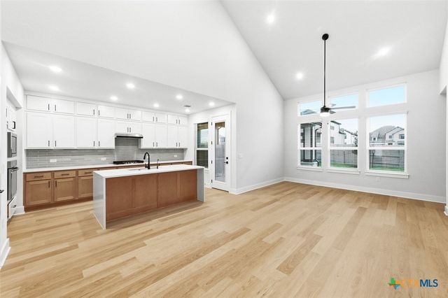 8700 Peristyle Drive, Austin, TX 78744