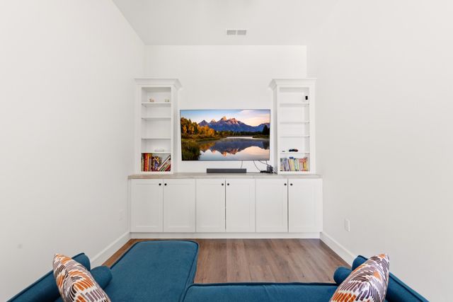 5505 Valiente Road NW, Albuquerque, NM 87120