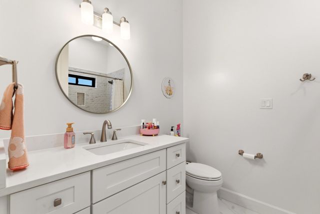 5505 Valiente Road NW, Albuquerque, NM 87120