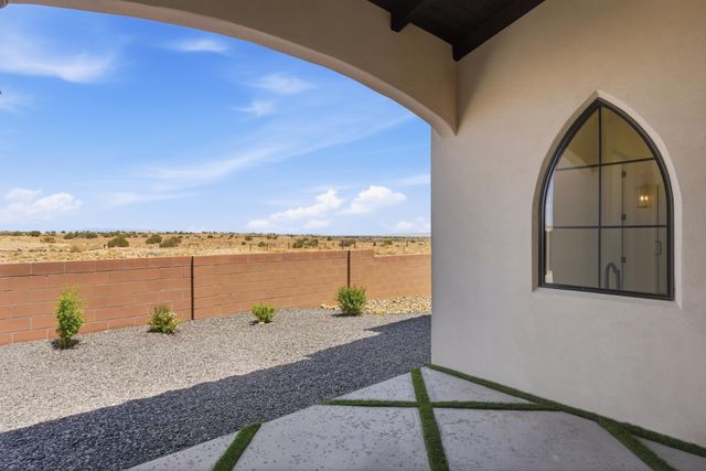 5505 Valiente Road NW, Albuquerque, NM 87120