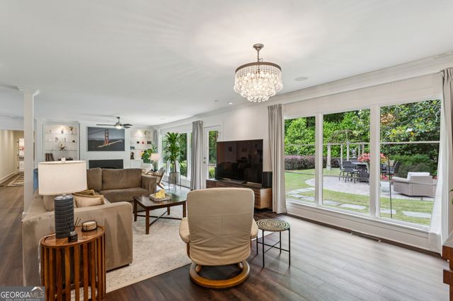 3805 Ivy Lane NE, Atlanta, GA 30342