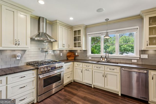3805 Ivy Lane NE, Atlanta, GA 30342